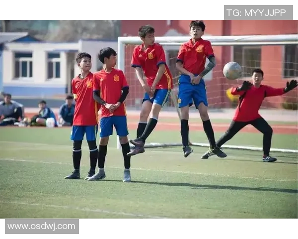小胖足球传奇崛起 从少年天才到世界级巨星的成长之路 小胖足球传奇崛起 从少年天才到世界级巨星的成长之路